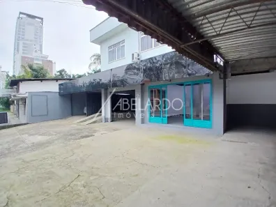 Sala Comercial para alugar, 400m² no Água Verde, Blumenau