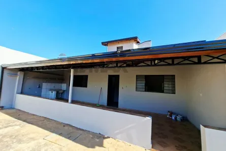Casa com 1 Quarto para alugar, 40m² no Parque Residencial Rosamélia II, Cosmópolis