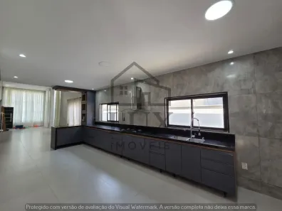 Casa com 3 Quartos à venda, 167m² no Ponta Negra, Manaus