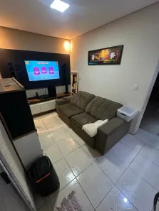 Casa com 2 Quartos à venda, 95m² no Jardim Marilu, Carapicuíba