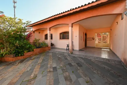 Casa com 3 Quartos à venda, 180m² no Bal Stella Maris, Peruíbe