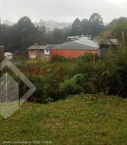 Lote/Terreno à venda, 360m² no Cidade Nova, Caxias do Sul