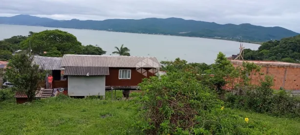Casa com 4 Quartos à venda, 8000m² no Caieira Do Norte, Governador Celso Ramos