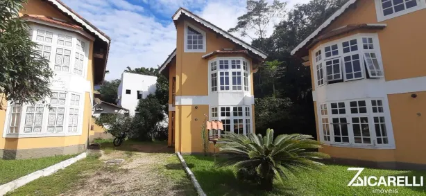 Casa com 2 Quartos para alugar, 100m² no Penedo, Itatiaia