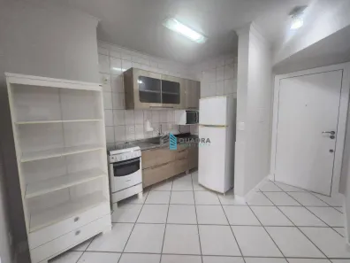 Apartamento com 1 Quarto para alugar, 52m² no Centro, Florianópolis