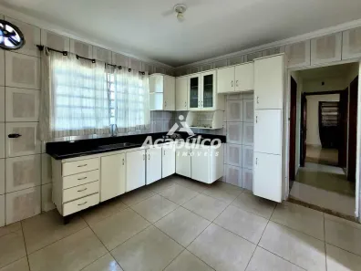 Casa com 3 Quartos para alugar, 175m² no Cidade Jardim, Americana