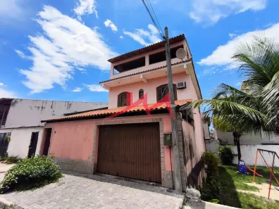Casa de Condomínio com 3 Quartos à venda, 190m² no Vista Alegre, São Gonçalo