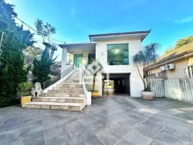 Imóvel Comercial com 3 Quartos à venda, 365m² no Teresópolis, Porto Alegre