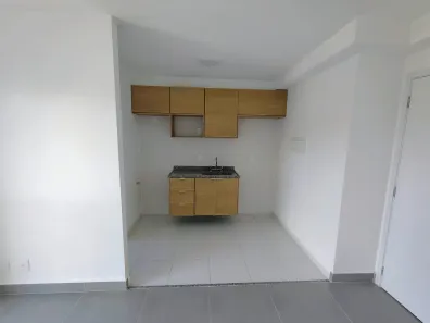 Apartamento com 2 Quartos para alugar, 48m² no Santa Terezinha, Santo André