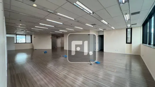 Sala Comercial para alugar, 205m² no Bela Vista, São Paulo