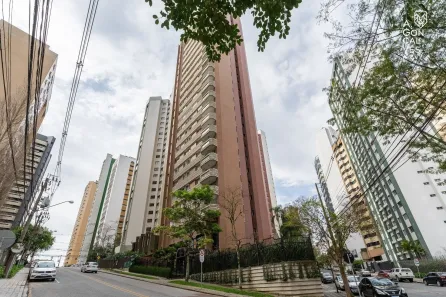 Apartamento com 4 Quartos à venda, 242m² no Água Verde, Curitiba