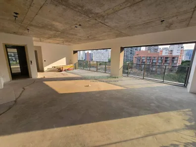 Apartamento com 3 Quartos à venda, 226m² no Vila Olímpia, São Paulo