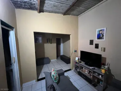 Casa com 4 Quartos à venda, 150m² no Santa Maria, Brasília