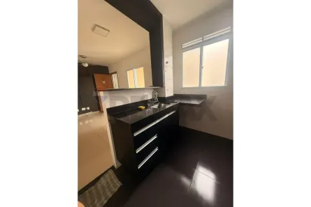 Apartamento com 2 Quartos para alugar, 47m² no Jardim Karolyne, Votorantim