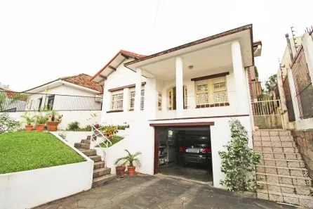 Casa com 2 Quartos à venda, 250m² no Jardim Lindóia, Porto Alegre