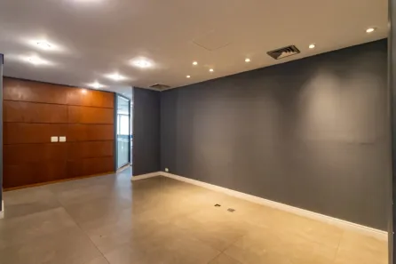 Ponto Comercial para alugar, 250m² no Vila Olímpia, São Paulo