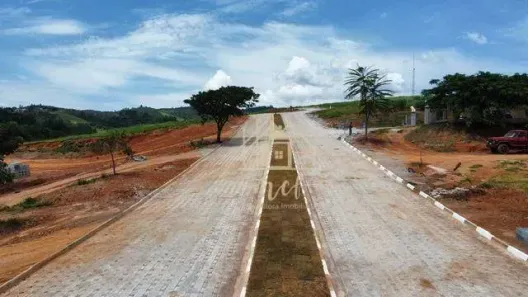 Lote/Terreno à venda, 300m² no Centro, Bom Jesus dos Perdões