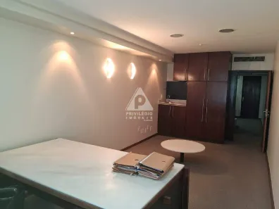 Sala Comercial à venda, 42m² no Centro, Rio de Janeiro