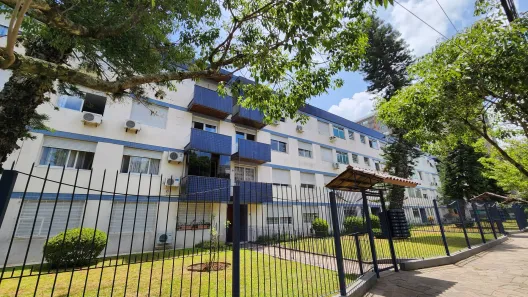 Apartamento com 2 Quartos à venda, 74m² no Passo da Areia, Porto Alegre