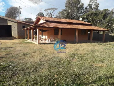 Fazenda/Sítio com 2 Quartos à venda, 200m² no , Espírito Santo do Pinhal