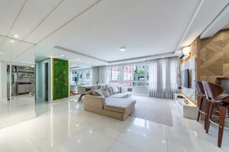 Apartamento com 3 Quartos à venda, 90m² no Petrópolis, Porto Alegre