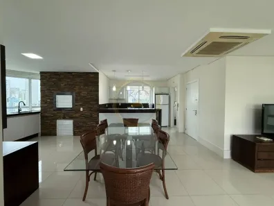 Apartamento com 3 Quartos para alugar, 186m² no Centro, Balneário Camboriú