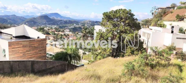 Lote/Terreno à venda, 1013m² no Vila Castela, Nova Lima