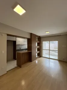 Apartamento com 3 Quartos para alugar, 74m² no Zona 02, Maringá