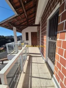 Casa com 2 Quartos para alugar, 80m² no Vila Muqui, Teresópolis