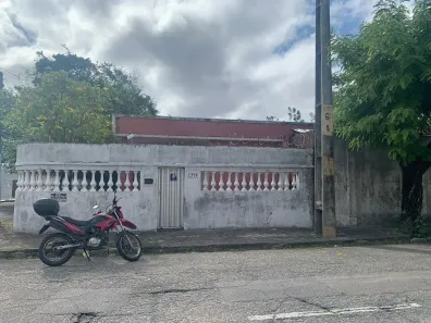 Casa com 5 Quartos à venda, 891m² no Parquelândia, Fortaleza