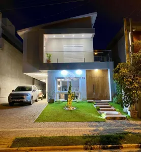 Casa de Condomínio com 4 Quartos à venda, 211m² no Centro, Gravataí
