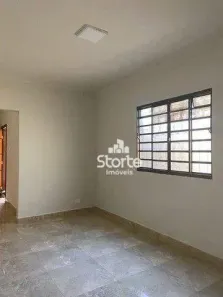 Casa com 3 Quartos à venda, 236m² no Jardim Patrícia, Uberlândia