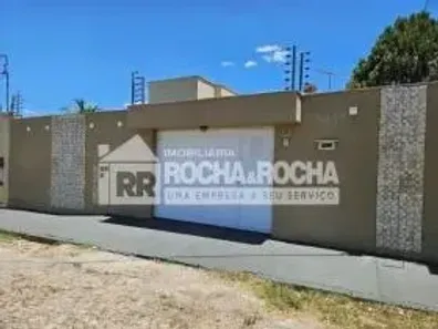 Casa com 3 Quartos à venda, 450m² no Vale Quem Tem, Teresina