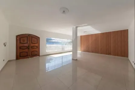 Casa com 3 Quartos à venda, 450m² no Cidade Vargas, São Paulo
