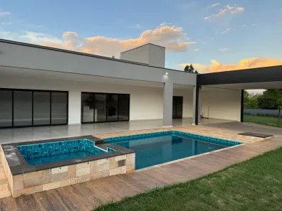 Casa de Condomínio com 3 Quartos à venda, 450m² no Jardim Shangri-Lá, Bauru