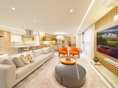 Apartamento com 3 Quartos à venda, 233m² no Água Verde, Curitiba