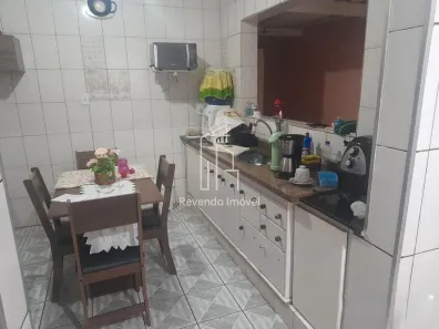Casa com 2 Quartos à venda, 125m² no Jardim D'Abril, Osasco