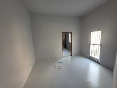Casa com 1 Quarto para alugar, 43m² no Madureira, Rio de Janeiro