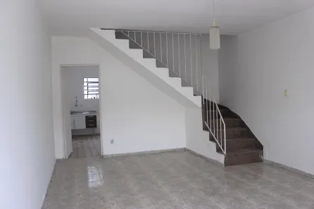 Casa com 2 Quartos para alugar, 144m² no Centro, Guarulhos