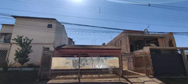 Casa com 6 Quartos à venda, 100m² no Setor Residencial Oeste, Brasília