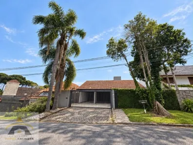 Casa com 3 Quartos à venda, 213m² no Cascatinha, Curitiba