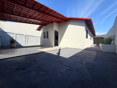 Casa com 3 Quartos à venda, 200m² no Residencial Lago Azul II, Goianira