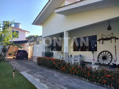 Casa de Condomínio com 4 Quartos à venda, 240m² no Ipioca, Maceió