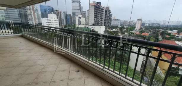 Apartamento com 4 Quartos para venda ou aluguel, 215m² no Vila Nova Conceição, São Paulo