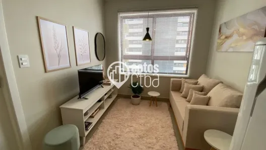 Apartamento com 1 Quarto para alugar, 28m² no Centro, Curitiba