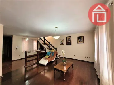 Casa com 3 Quartos à venda, 272m² no Jardim Recreio, Bragança Paulista