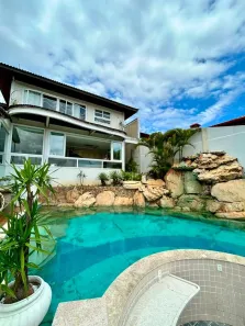 Casa com 5 Quartos para alugar, 600m² no , Armação dos Búzios