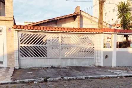 Casa com 2 Quartos à venda, 79m² no Maracanã, Praia Grande