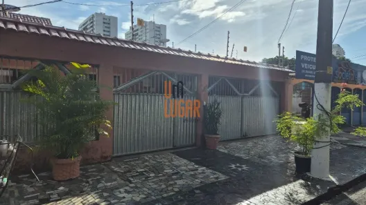 Casa com 5 Quartos para alugar, 300m² no Pedreira, Belém
