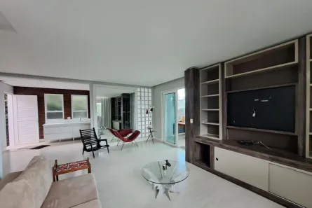 Casa com 6 Quartos à venda, 400m² no Estoril, Belo Horizonte